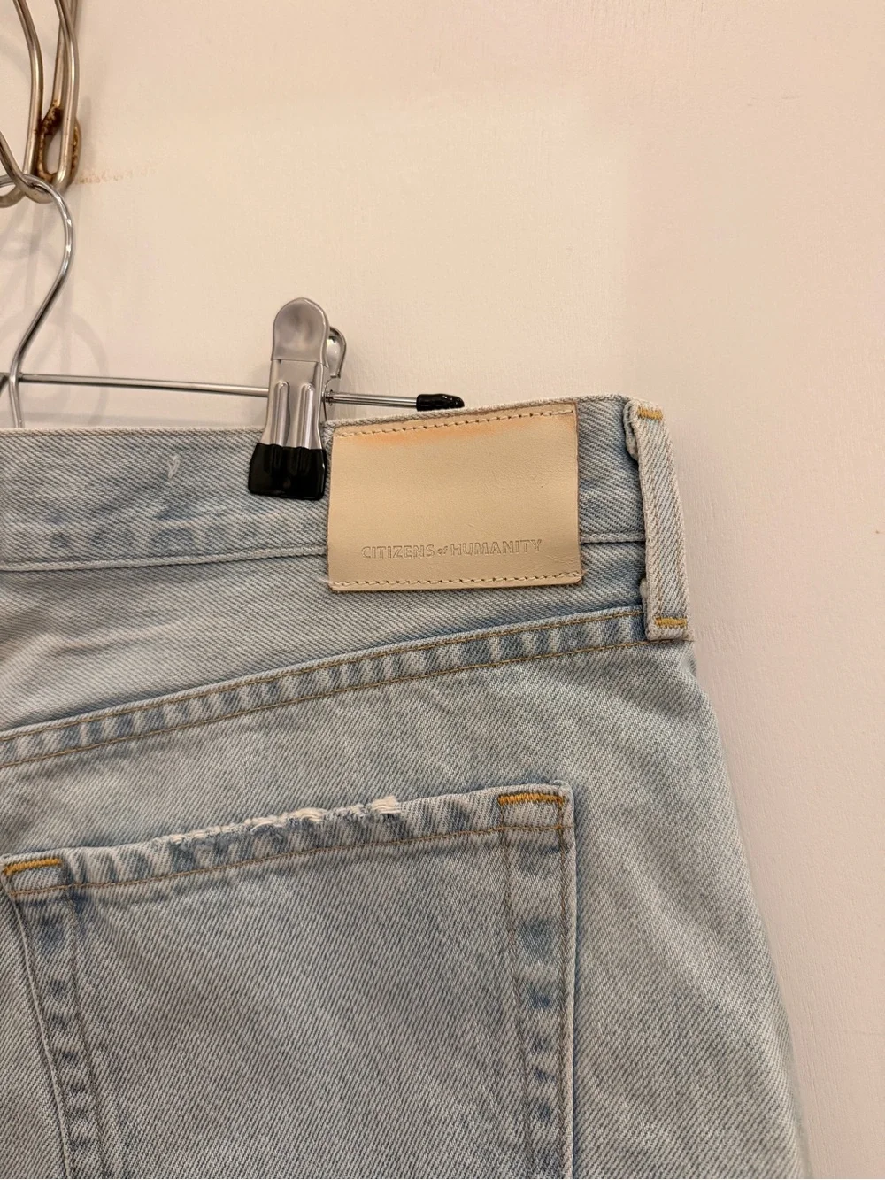 Citizens of Humanity Annabelle Distressed‎ Raw Hem Shorts 100% Organic Cotton